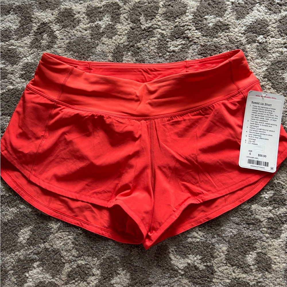 Lululemon Size 6 Speed Up Short Low Rise 2.5” Running Shorts Orange NEW WITH TAG